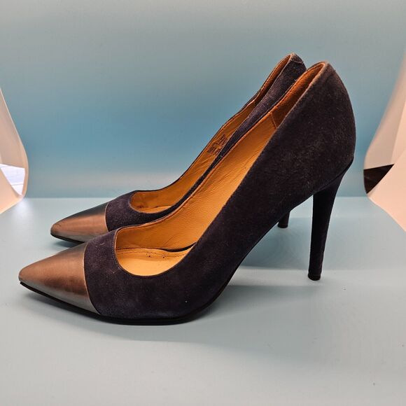Kenneth Cole Metallic Gray Cap Toe Navy Suede Leather Stiletto Heels Womens 5.5M - Picture 5 of 9